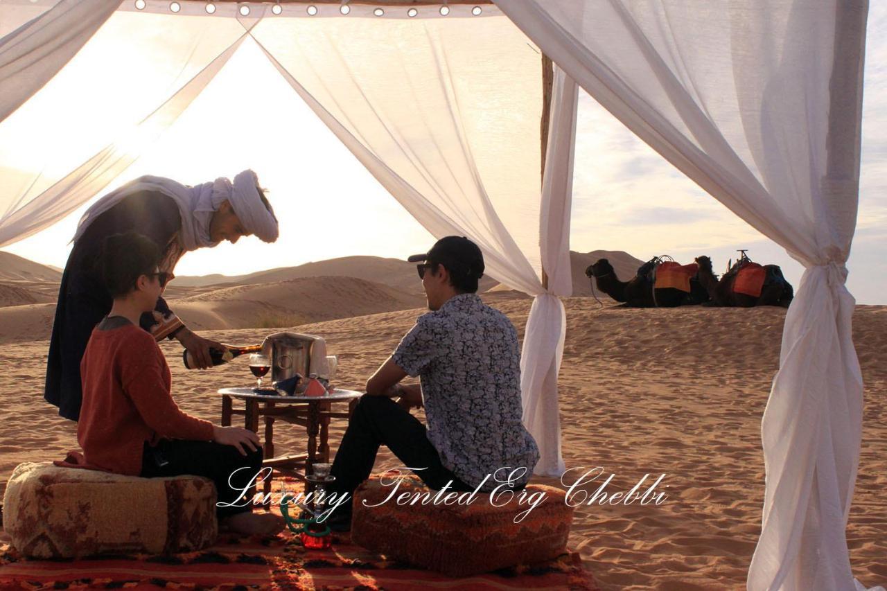 Luxury Tented Erg Chebbi Merzouga Bagian luar foto